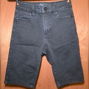 Kendall & Kylie The Bu Short women’s juniors shorts size 3 26